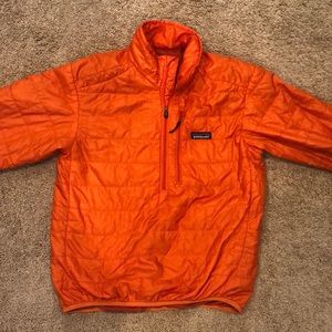 Lightweight Patagonia half zip puffer